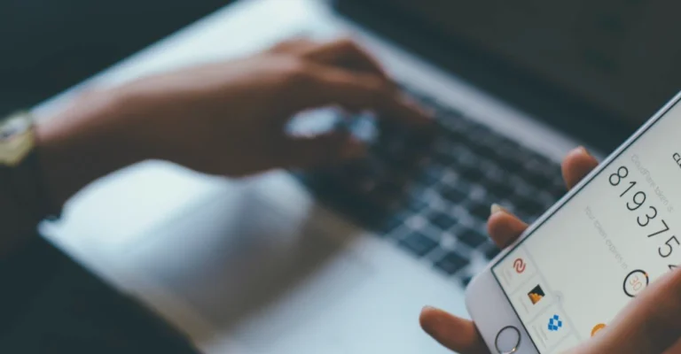 Mentransfer token Authy ke perangkat baru